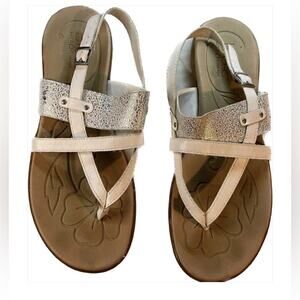 B.O.C. Born White 11 Silver Slingback Sandals